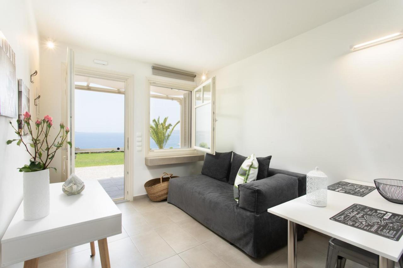 Villa Itis - Elegant Ground Floor Suite With Terrace & Great View Neapoli Voion Ngoại thất bức ảnh